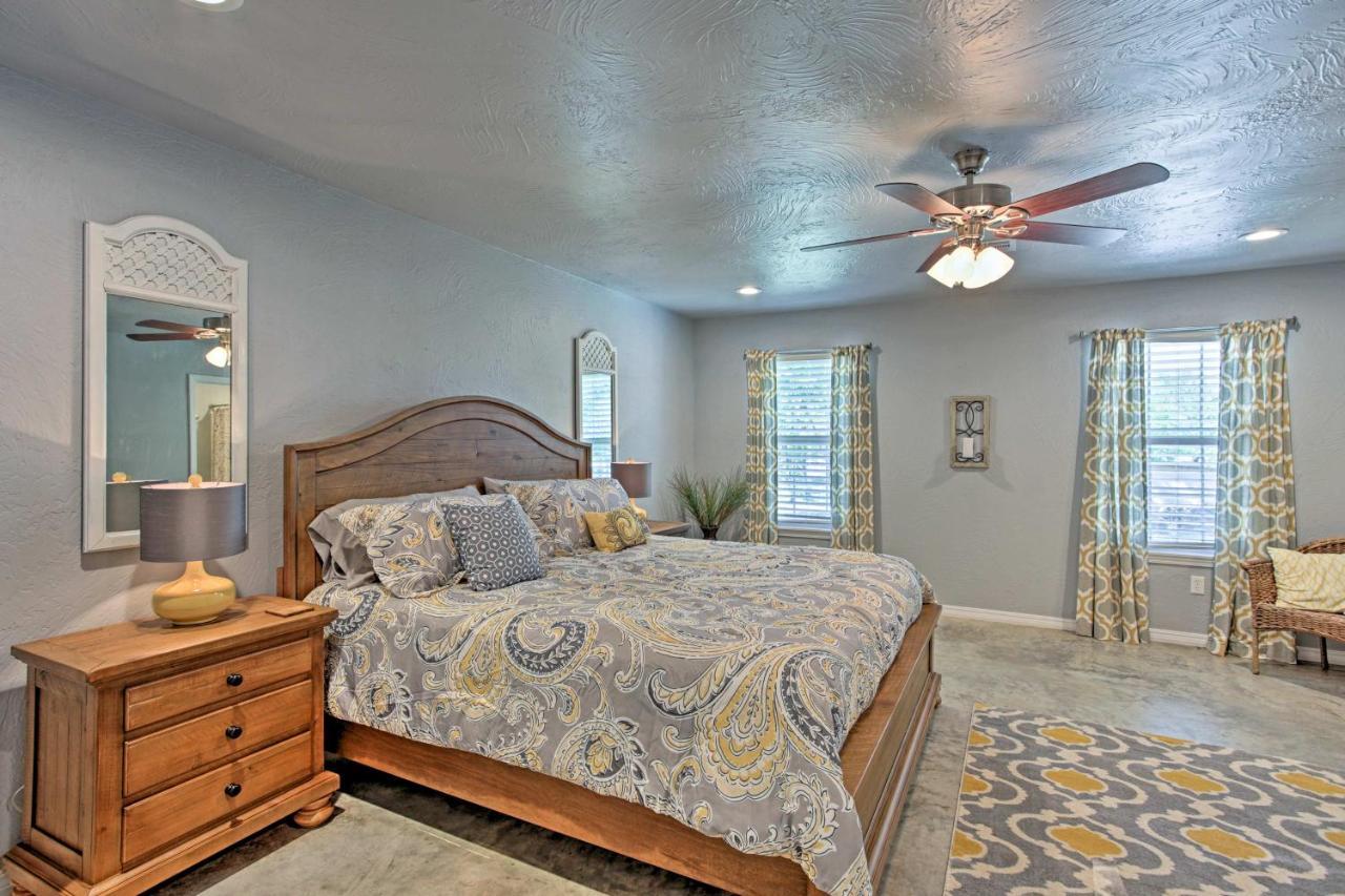 Modern Retreat With Gas Grill - Walk To Lake Texoma! Kingston Exterior foto